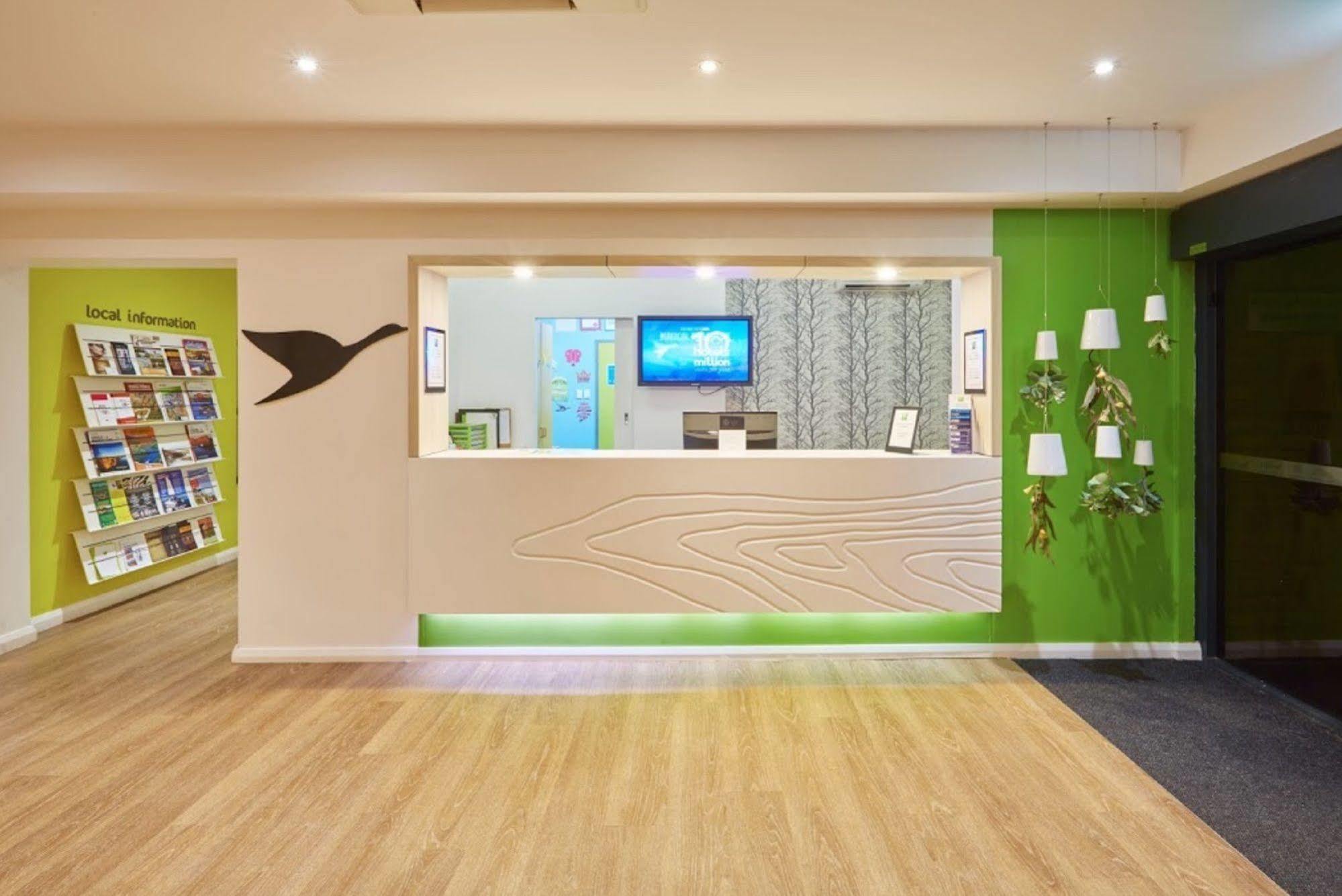 Hotel The Cambridge Kununurra Exterior foto